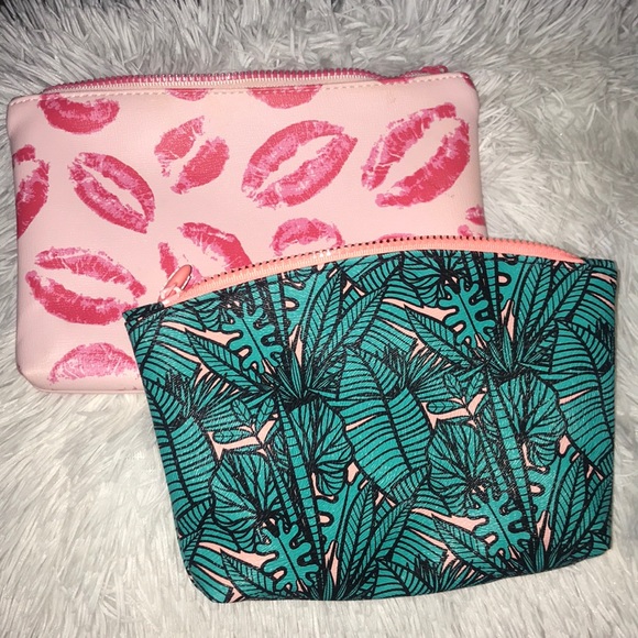 Ipsy bag - Picture 3 of 4